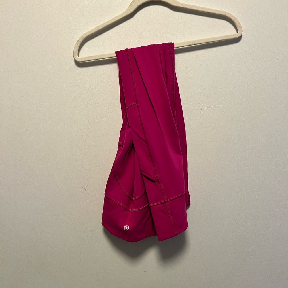 Lululemon leggings size 4